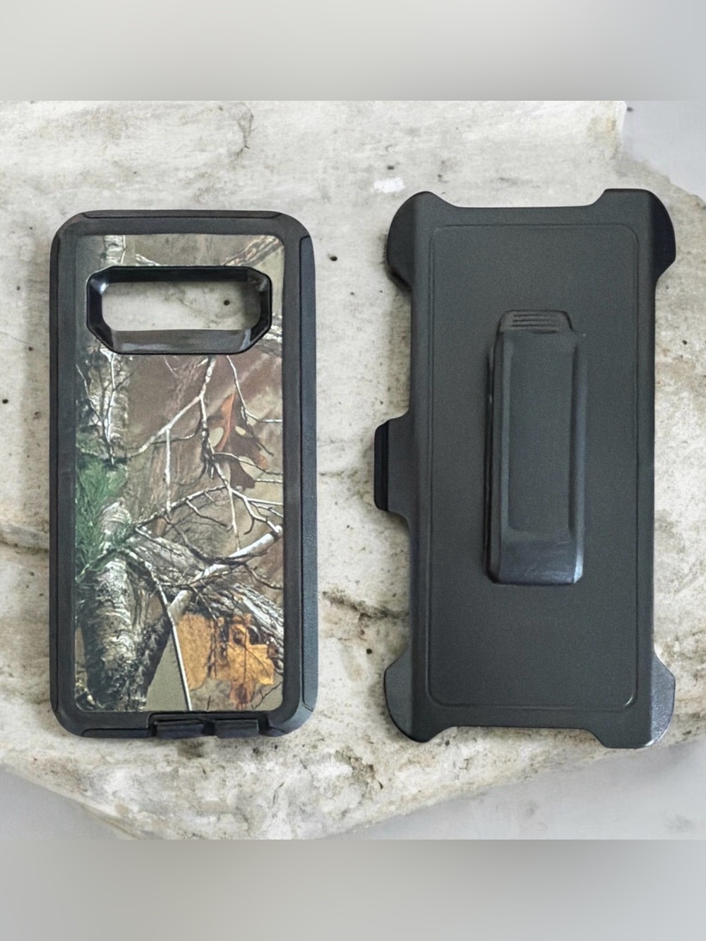 Heavy-Duty Black Phone Holster Case with Camo Back For Samsung S21 Ultra